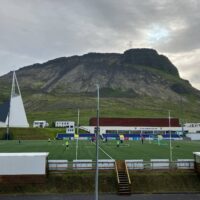 Reisulegt tveggja hæða íbúðarhús með bílskúr - Image 10